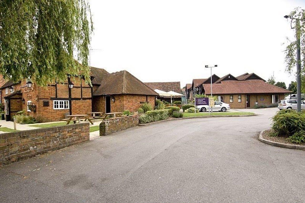 Premier Inn Premier Inn Sandhurst Sandhurst  Exterior photo